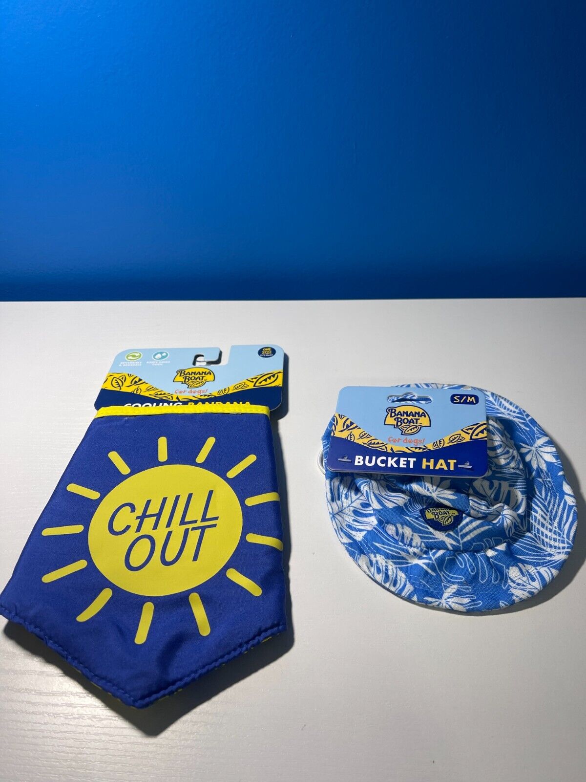 Banana Boat Bucket Hat + Cooling Bandana for dogs set small