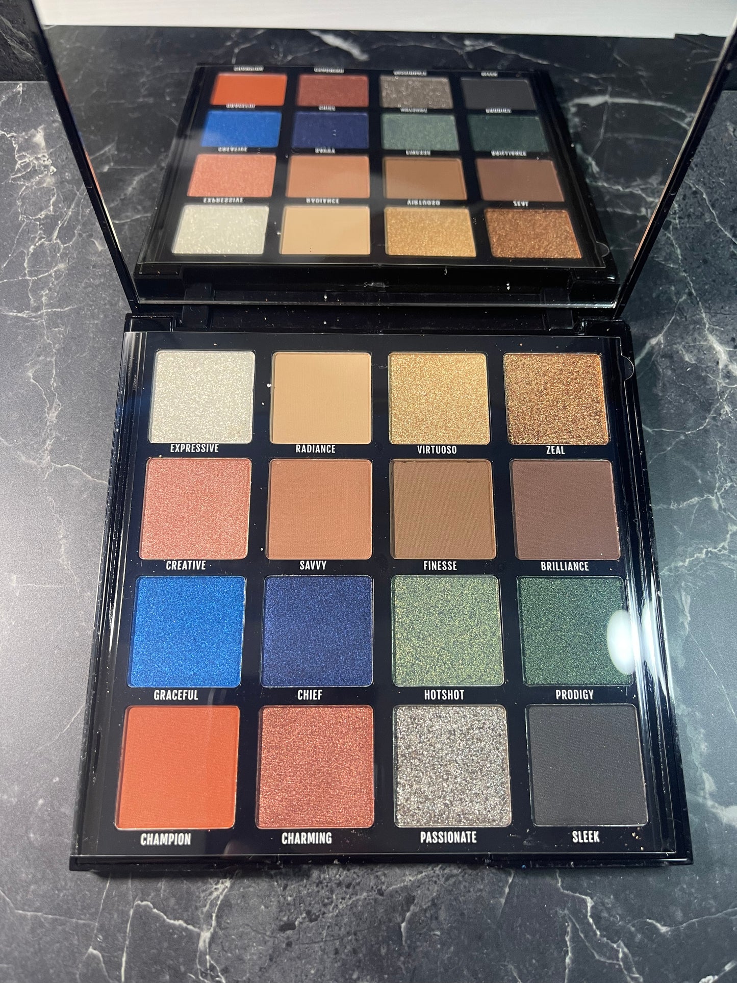 L.A. Girl Pro Artistry Eyeshadow Palette