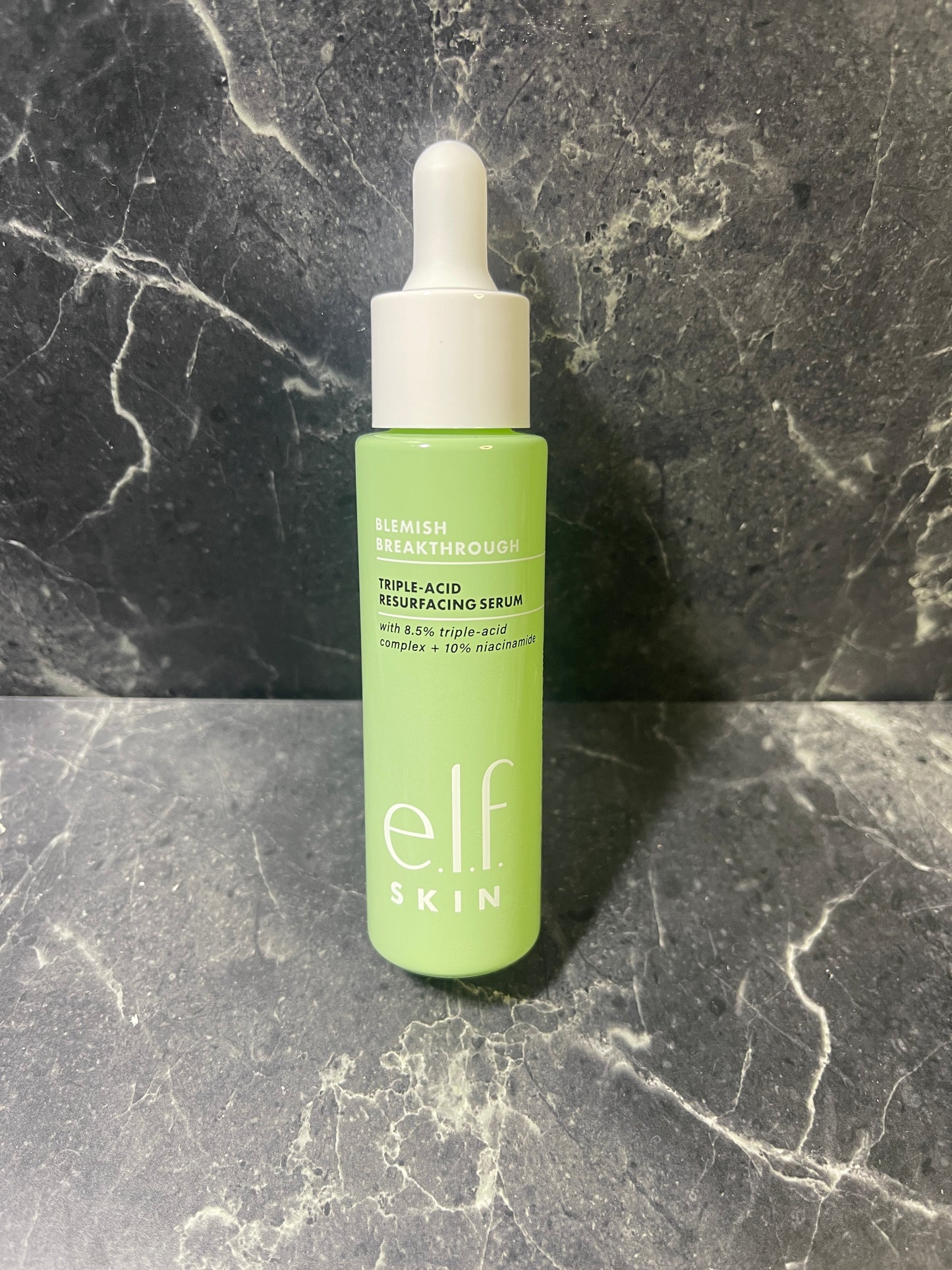 e.l.f. Skin – Blemish Breakthrough Triple-Acid Resurfacing Serum .94 oz